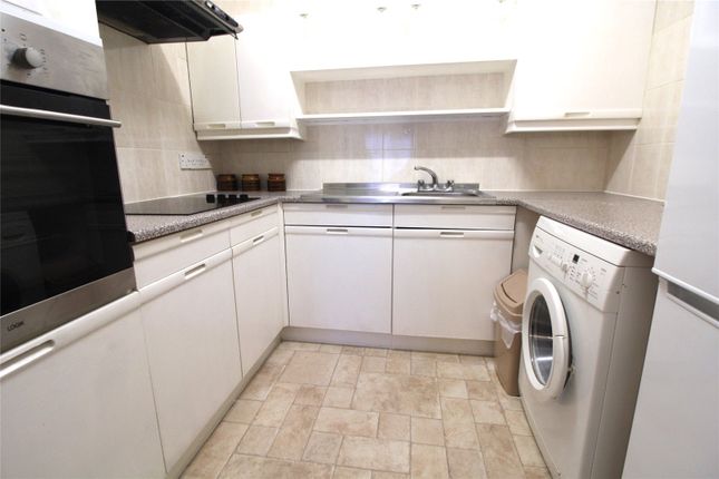 8 Borrowdale Court,, Gordon Hill, Middlesex photo 5