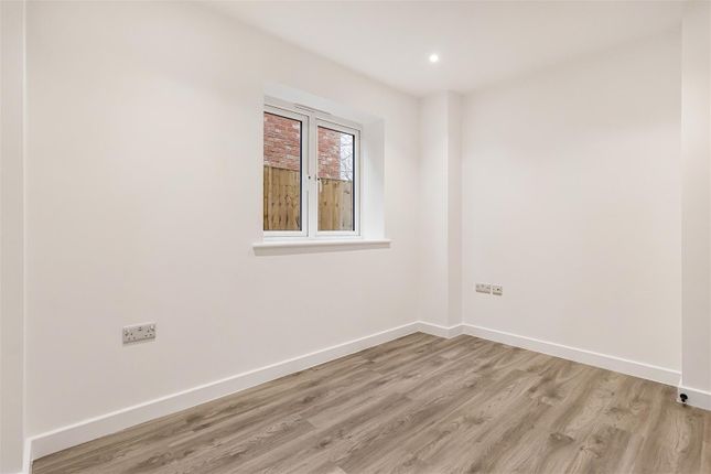 10a, Bower Hall Drive, Steeple Bumpstead photo 4