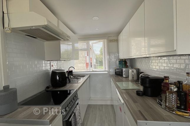 Sandown Bay Holiday Centre, Yaverland Road, Sandown photo 3