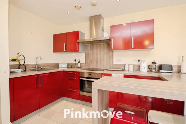 Flat 41, Selskar Court, Usk Way, Newport photo 4