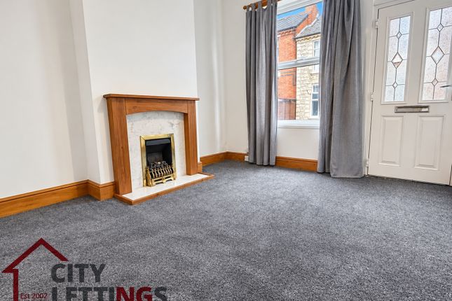 17, Finsbury Avenue, Sneinton photo 2