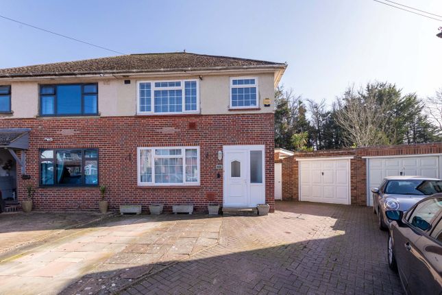 3-bed house on 10, Cottesbrooke Close, Colnbrook, £550,000