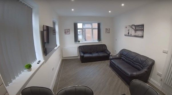 Flat to rent in Ladybarn Lane, Fallowfield, Manchester
