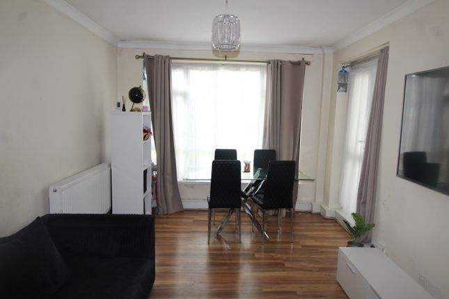 Flat for sale in Ampleforth Road, Abbeywood