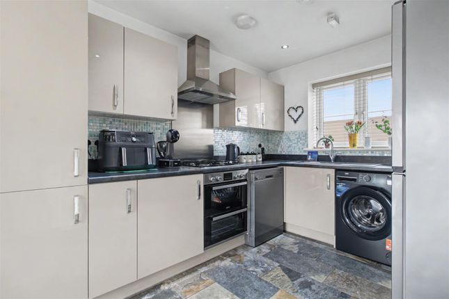8, Winter Nelis Way, King's Lynn photo 2