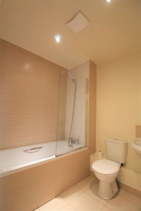 Apt 49, Savile Grange Apartments, Free School Lane, Halifax photo 4