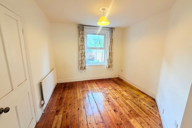 43, East John Walk, Exeter photo 3