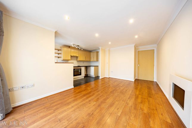 Flat 5, 11, Marigold Walk, Warwickshire photo 2