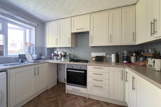 8, Eddie Willet Road, Herne Bay photo 5