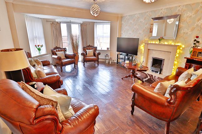 9c, Foster Road, Sugar Way, Peterborough photo 3