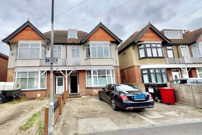 Flat for sale in Upton Road, Slough