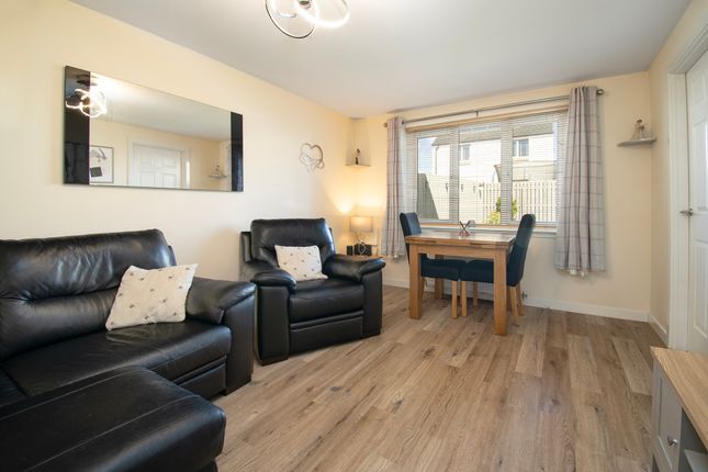 7, Finlay Drive, Arbroath photo 4