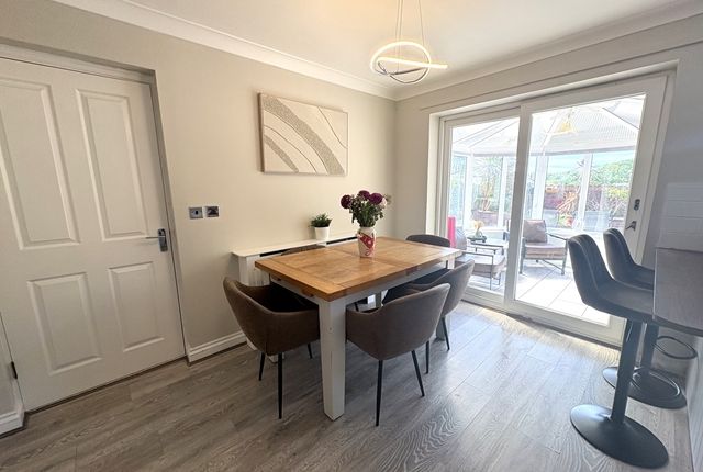 50, Woodmans Crescent Devon, Honiton photo 4