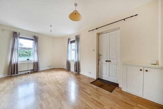 33, Burton Street, Gloucestershire photo 2