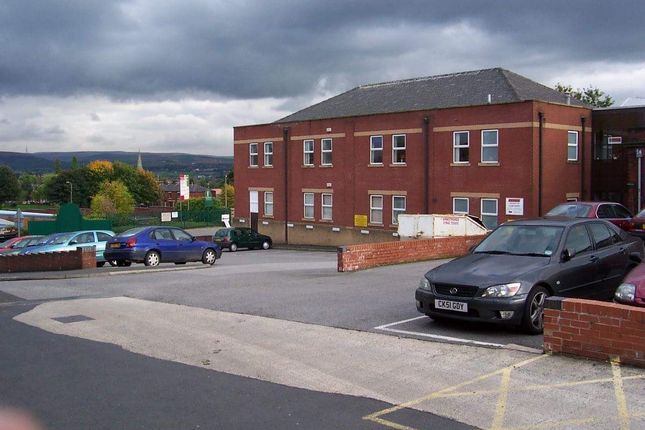 Thumbnail Office to let in Fieldhouse Industrial Estate, Whitworth Road, Rochdale