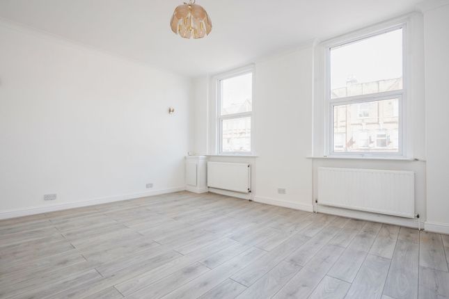 154-158, Lee High Road, London photo 2