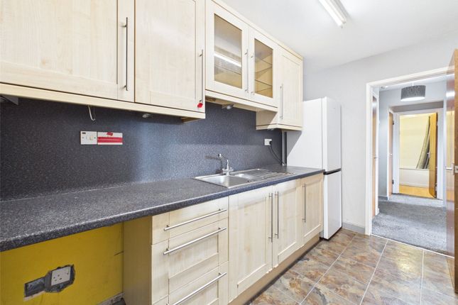 Flat 8, Hannah More Court,, Lower North Street, Somerset photo 3
