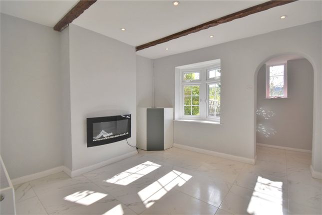 16, Inkerman Terrace, Chesham photo 2