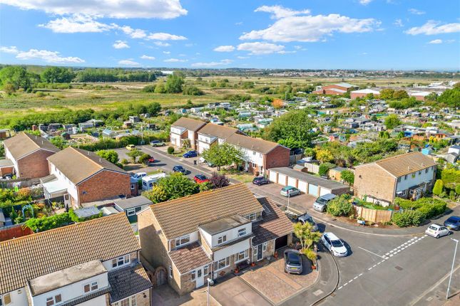 169, Bridgemere Road, Eastbourne photo 3
