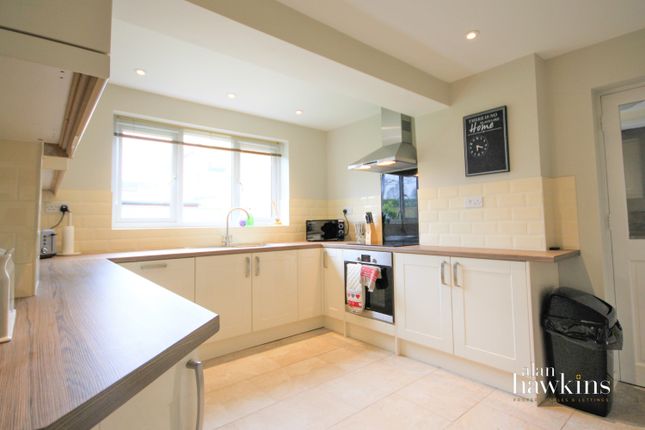 Link-detached house to rent in Linden Close, Royal Wootton Bassett