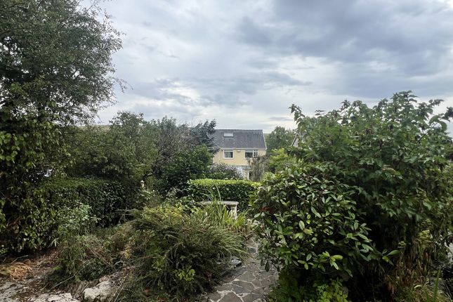 194, Cwmgarw Road, Ammanford photo 3