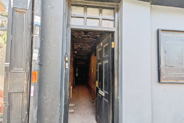 15A,, Worcester Street, West Midlands photo 2