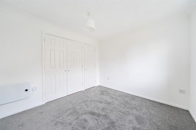 Flat for sale in Queens Road, Maidstone