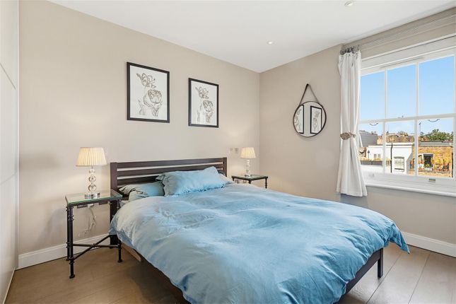 Flat 7, 276-278, Fulham Road, London photo 4