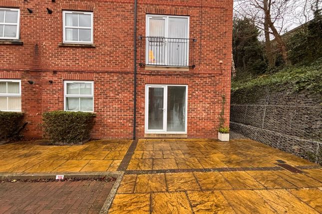 Flat 4, Flounders House, Old Station Mews, Stockton-On-Tees photo 2