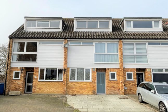 Terraced house for sale in Oast House Close, Wraysbury, Berkshire