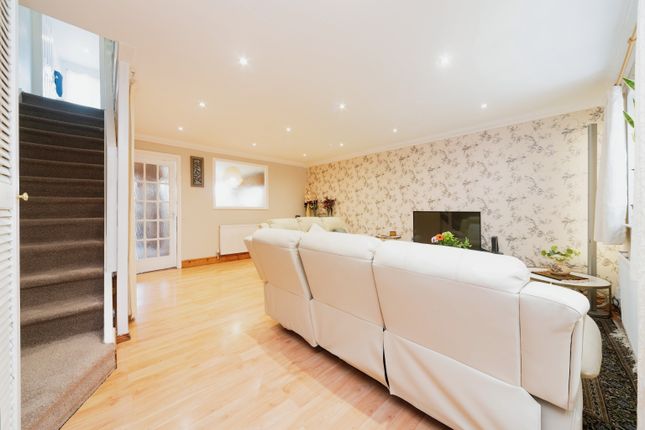 Terraced house for sale in Bisham Close, Carshalton