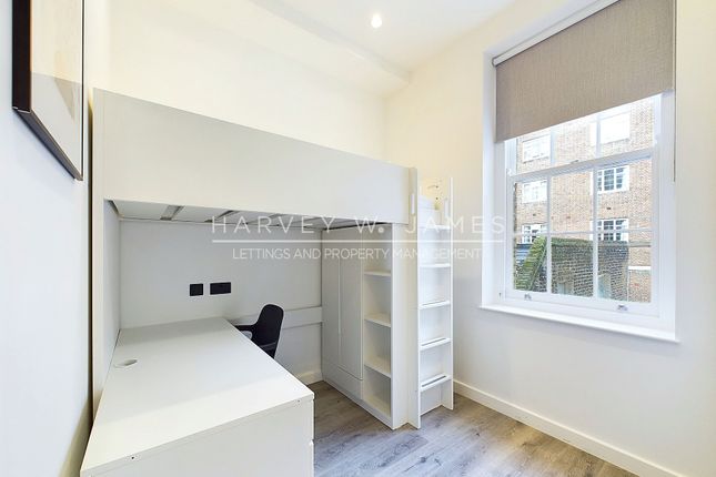 1-bed flat on Room 3, 37 Tavistock Place, London, £1,600/mo