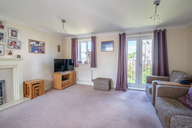 5, Mayhall Avenue, East Morton photo 2