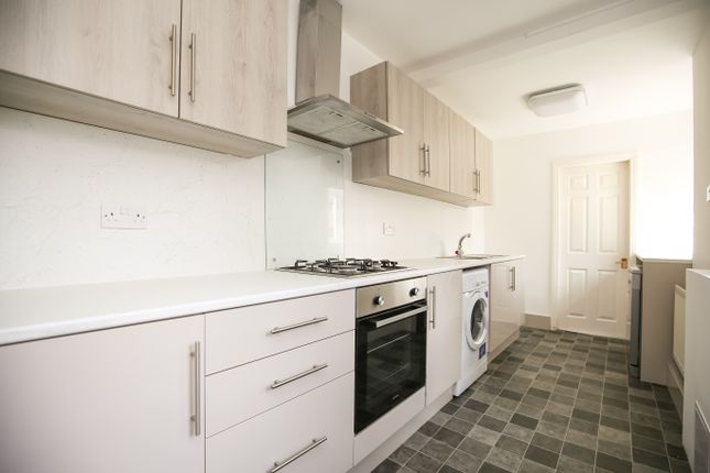 3 Bedroom Houses To Let In Appletree Gardens Walkerville