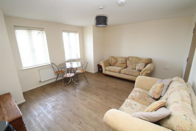 Clairson Court, Dixon Street, Swindon photo 4