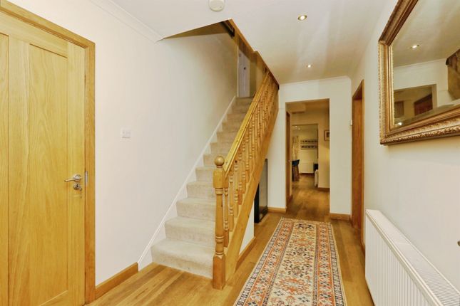 22, Lobelia Court, Sheffield photo 4
