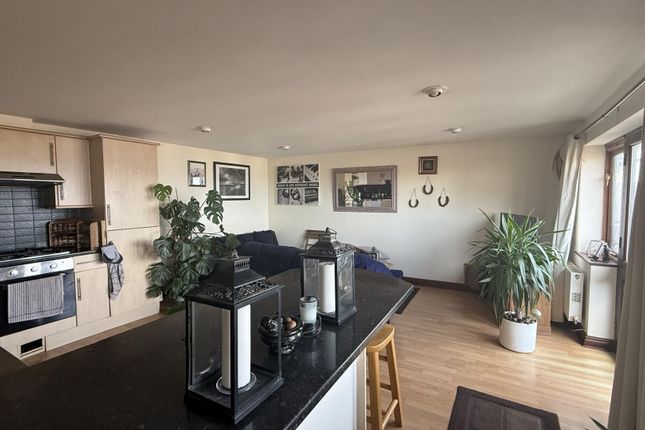 Flat 9 Keats House, 38 Union Road, Ryde photo 2