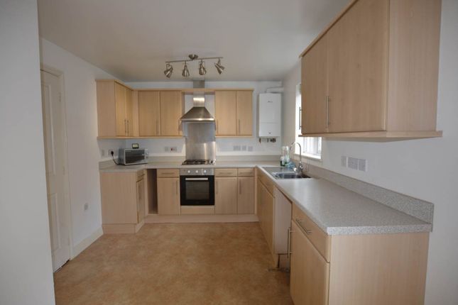Mill Court, Hafodrynys Newport photo 3