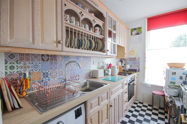 4, Towers House, 1, Park Avenue, Bedfordshire photo 3