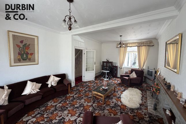 1 Troed-y-Rhiw Road, Mountain Ash photo 3