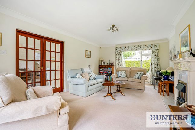 32, Hawksworth Avenue, Leeds photo 3