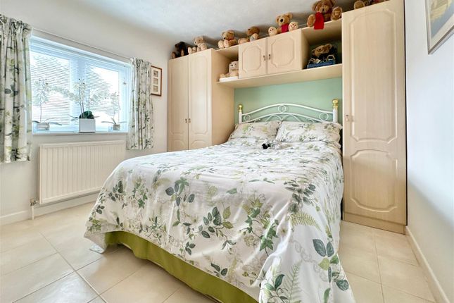 Bed 4.Jpg