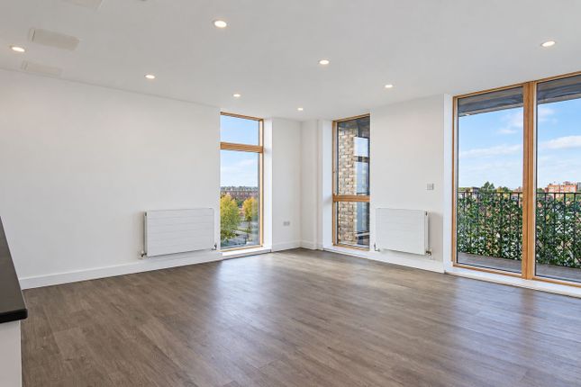 Flat 8, 33 Stafford Road, Wallington photo 4