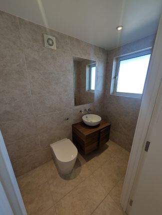1, Ayton Drive, Portland photo 4