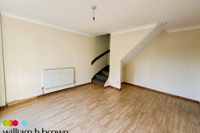 30, Chapel Close, GRAYS photo 5