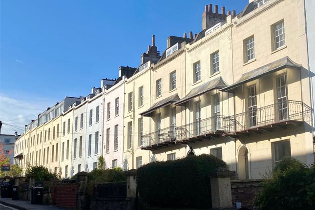 10 Meridian Place, Bristol photo 2