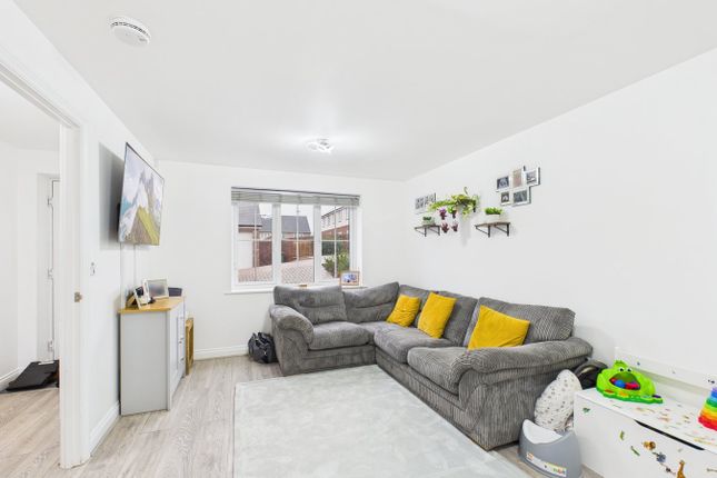 15, Squires Meadow, Ross-on-Wye photo 2