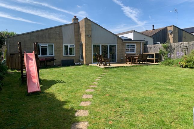 Bungalow for sale in Links View, Cirencester, Gloucestershire