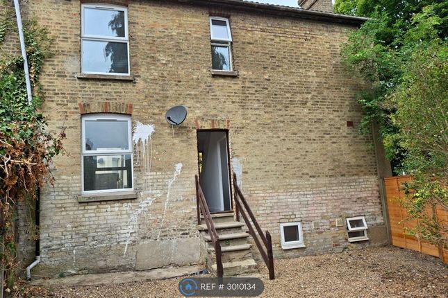 Castle Road, Chatham photo 2