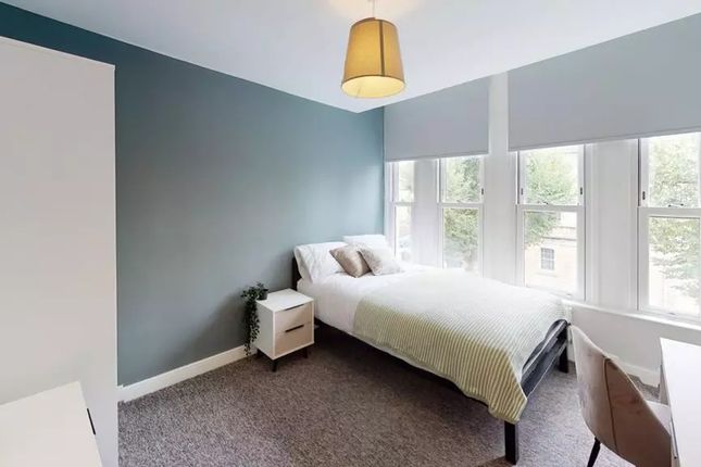 Thumbnail Flat to rent in Whiteladies Road, Bristol